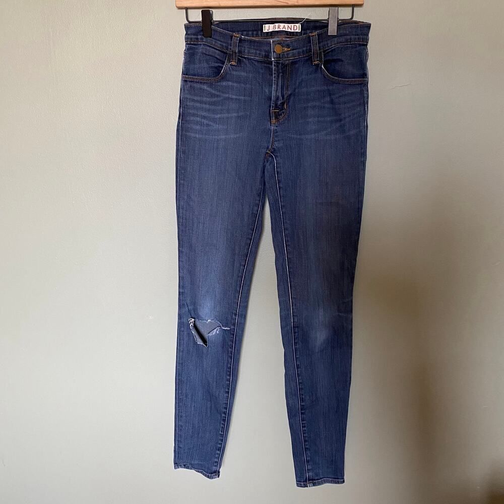 J BRAND 620 MID RISE SUPER SKINNY JEAN TEAR SIZE 27